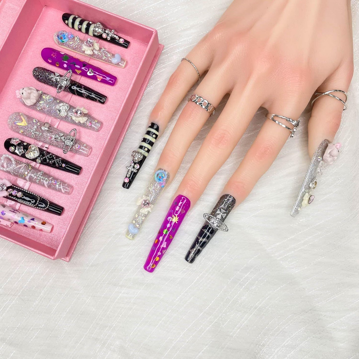 GGDDSHA Nails Press On Nails Medium Fake Nails  FalseNails With 3D  Flower Designs Nail Press Ons French TipHandmade Acrylic Artificial Nails Summer Natural Stick OnNails For Women,Bumble Luxe