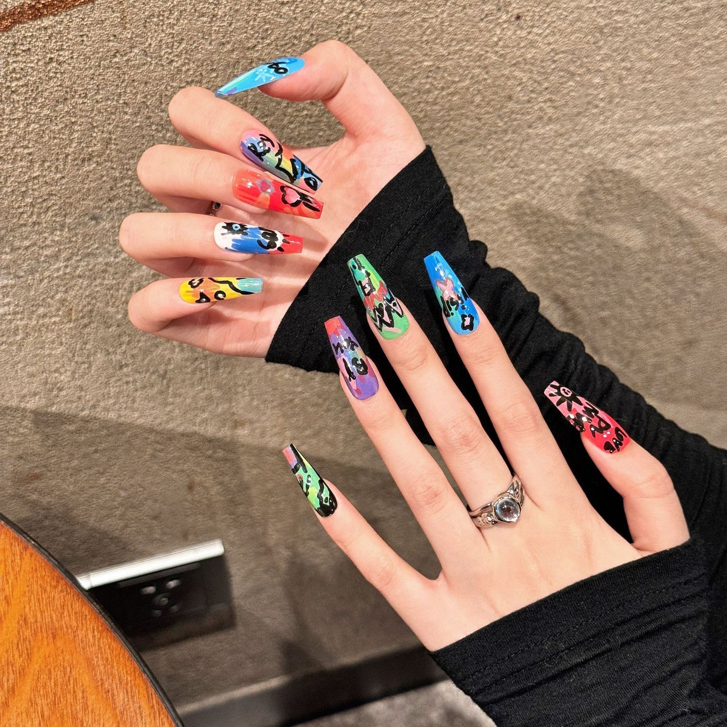 Graffiti Oil Painting Series Removable Fake Nails Wear Armor